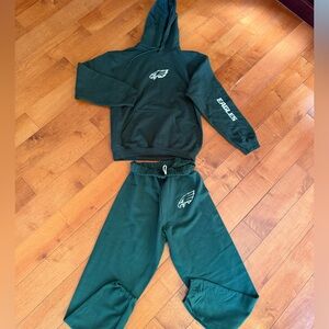 Gildan Philadelphia Green Eagles Joggers and Hoodie set MEDIUM